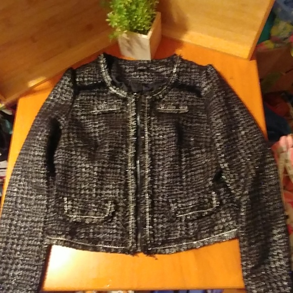 Apt. 9 Jackets & Blazers - APT. 9 Gorgeous Blazer